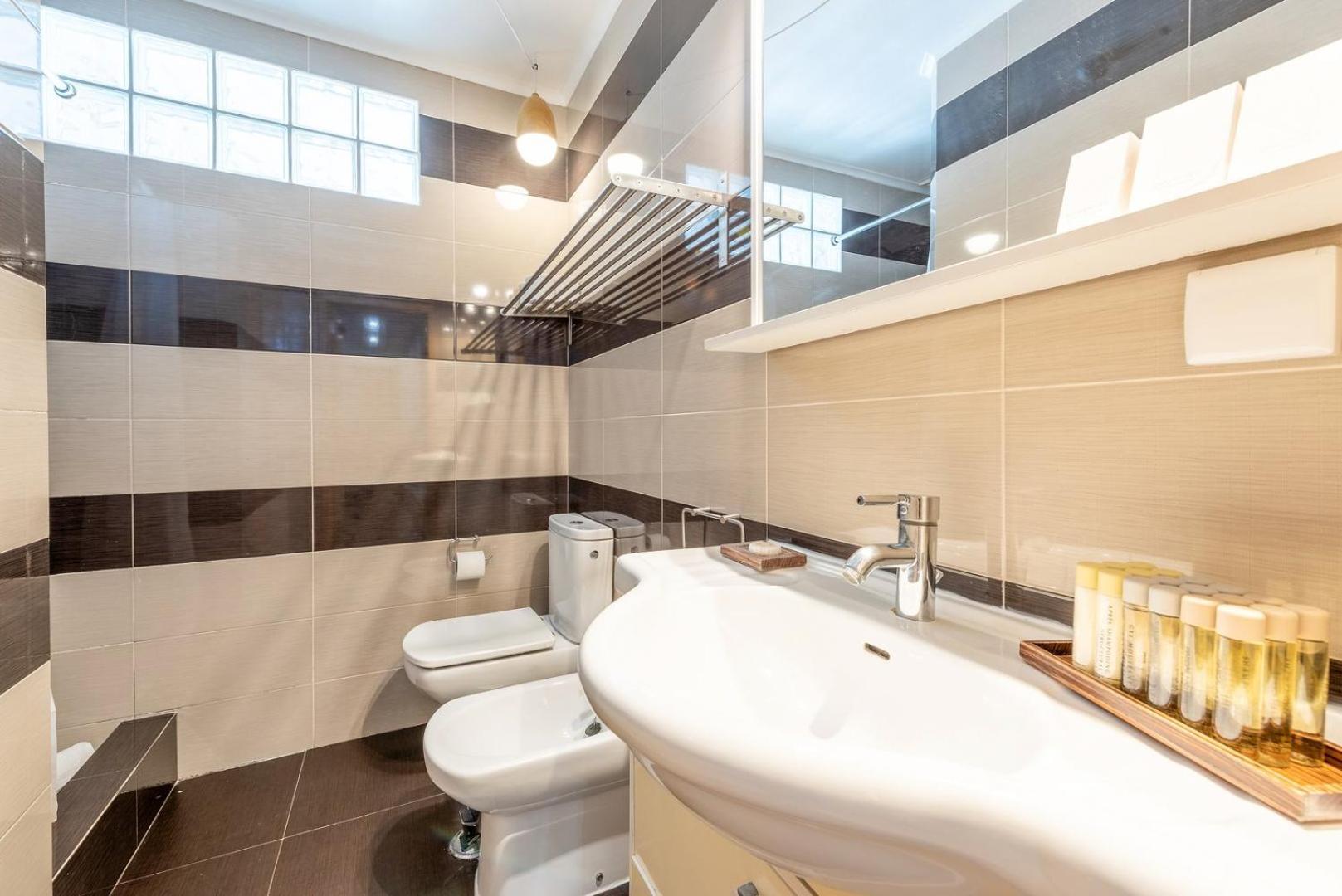 Guestready - Porta De Alfama, For Up To 6 Guests! Apartment Lisbon Bagian luar foto